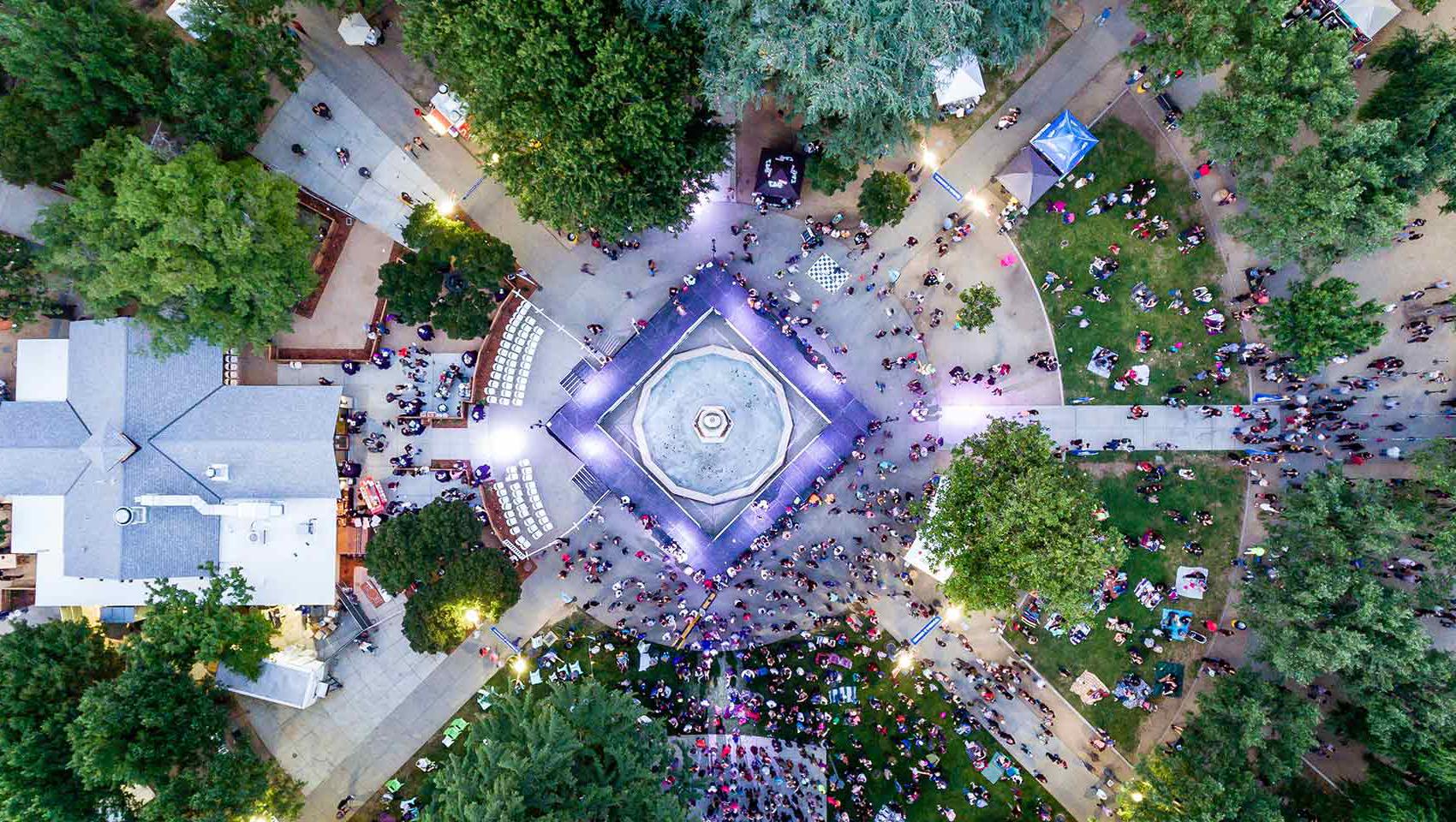 萨克拉门托的金普顿索耶尔PM棋牌平台