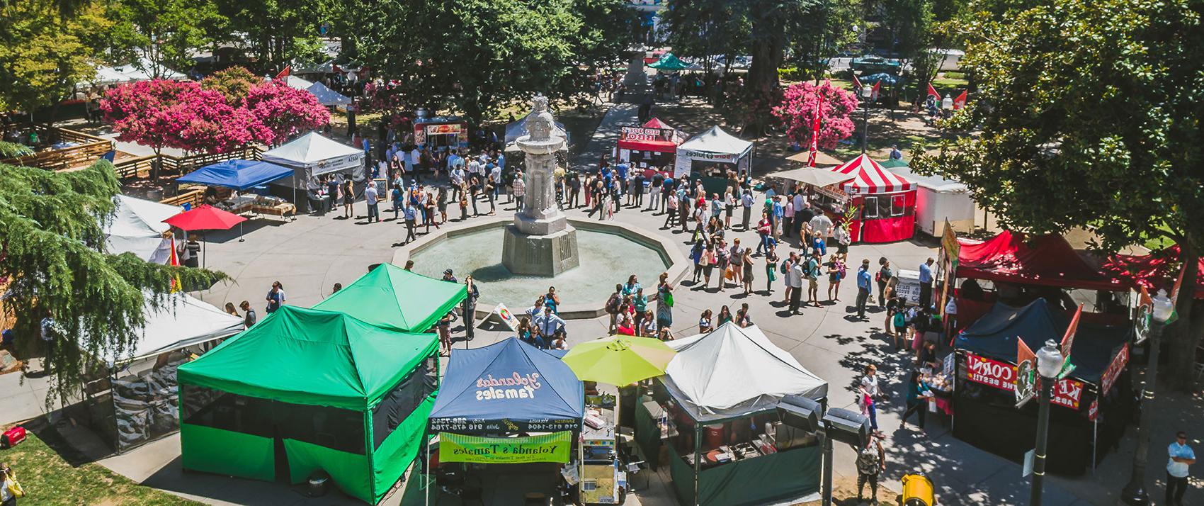 金普顿索耶尔PM棋牌平台凯撒查韦斯农贸市场